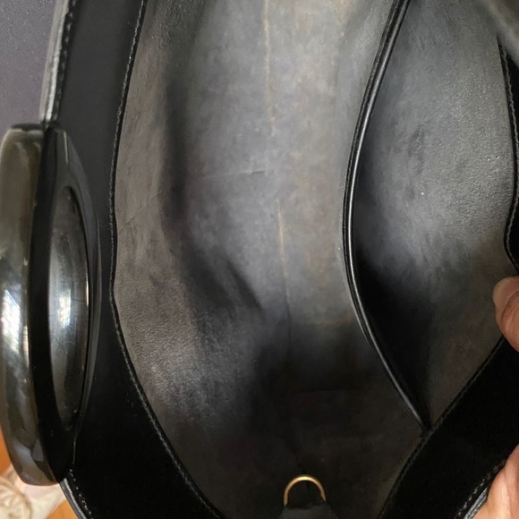 Louis Vuitton Reverie Leather Bag - Picture 15 of 16